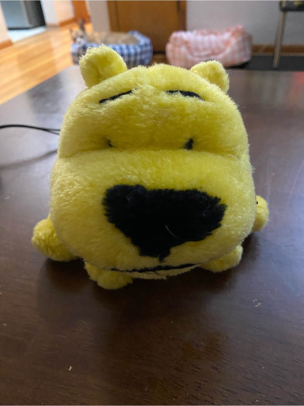 Pair of Plush Dogs - Red and Yellow - Picture 2 of 7